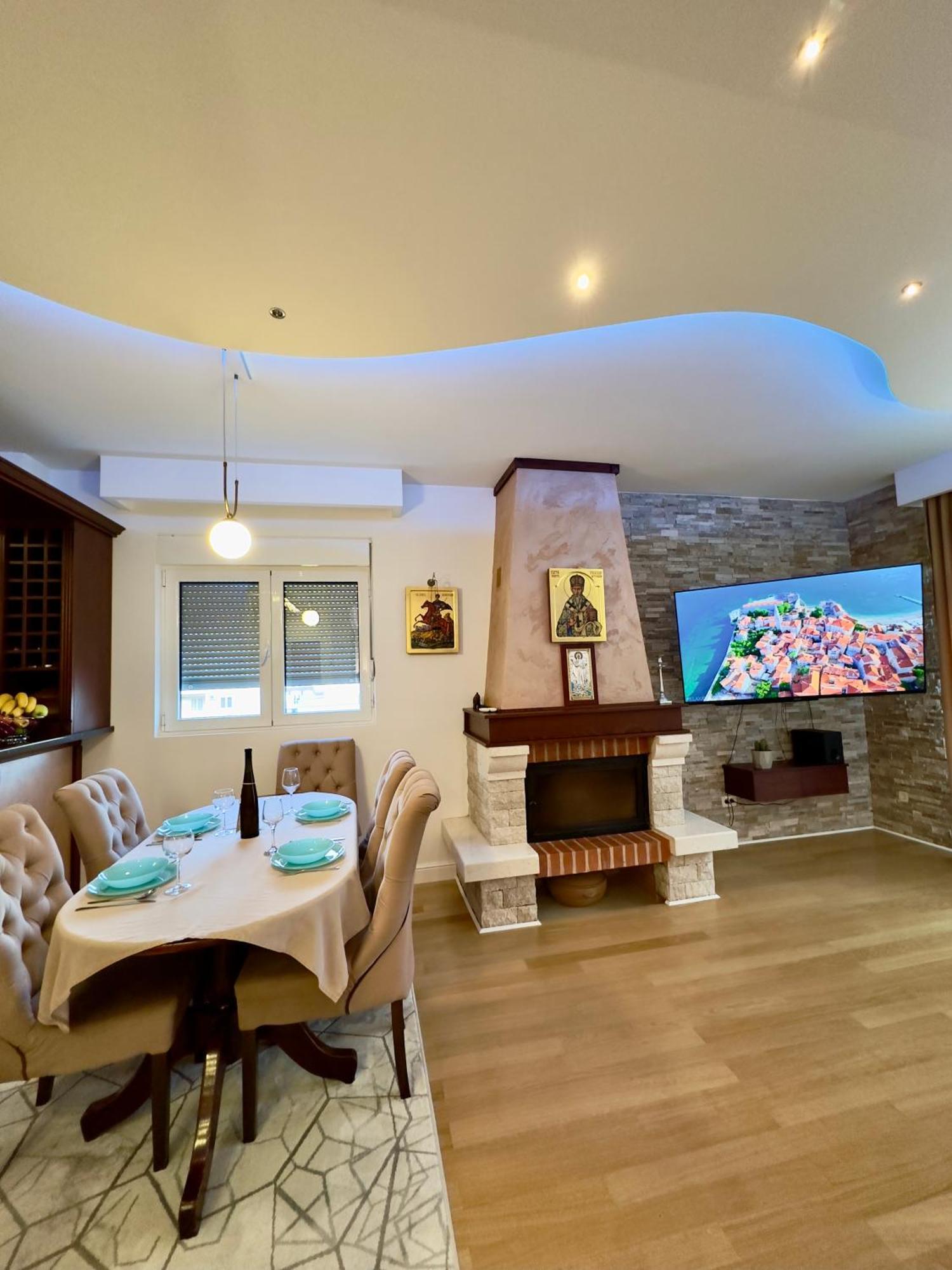 Lux Superior Apartment 120M2 In Heart Of Budva Exterior foto