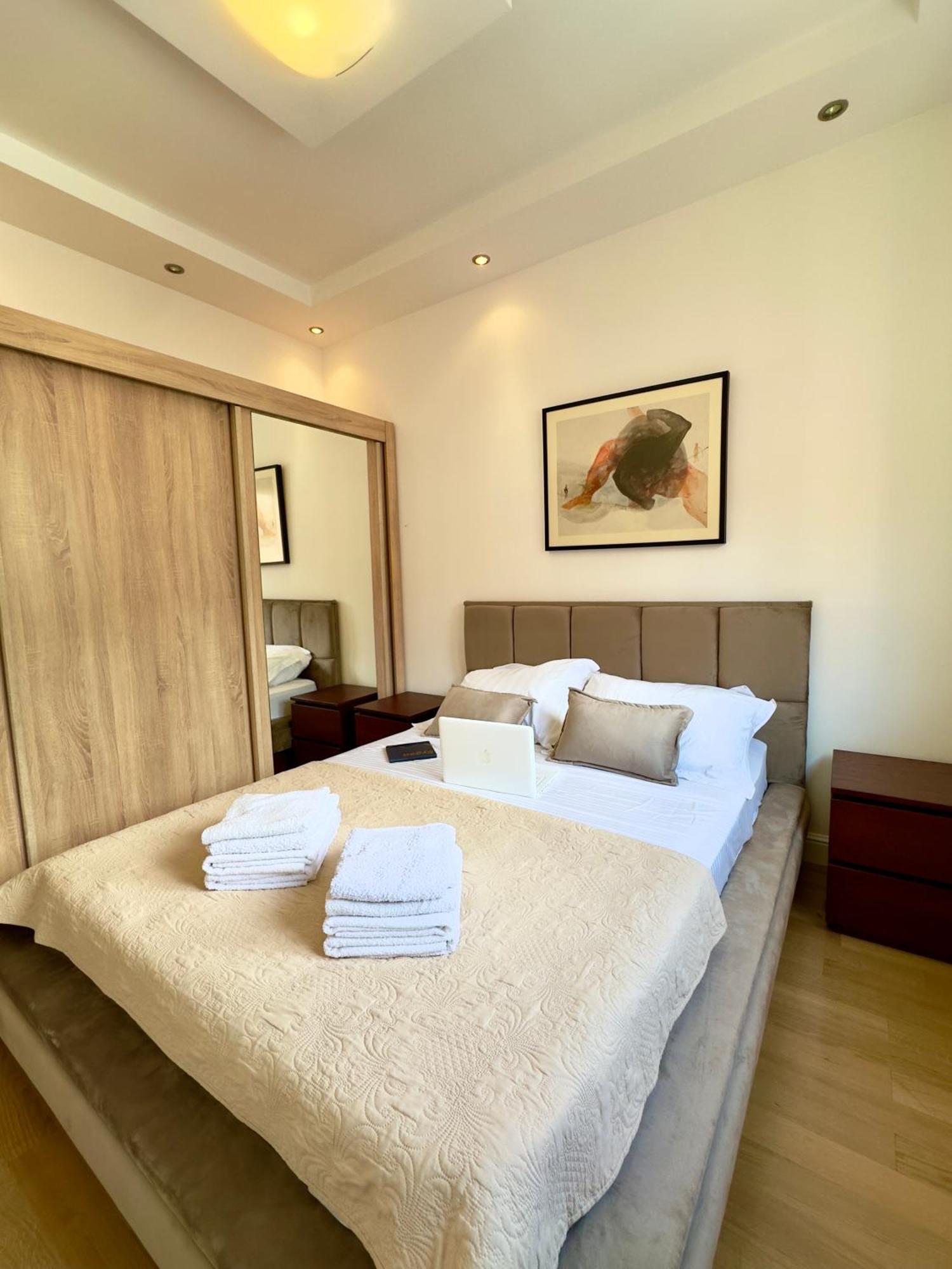 Lux Superior Apartment 120M2 In Heart Of Budva Exterior foto